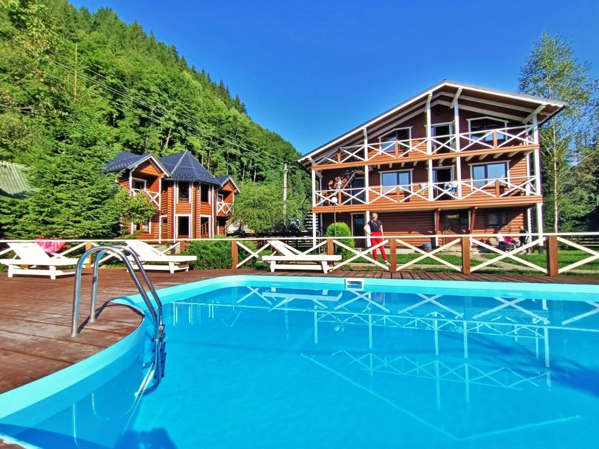 Gorycvit Hotel Verkhniy Yasenov Екстериор снимка