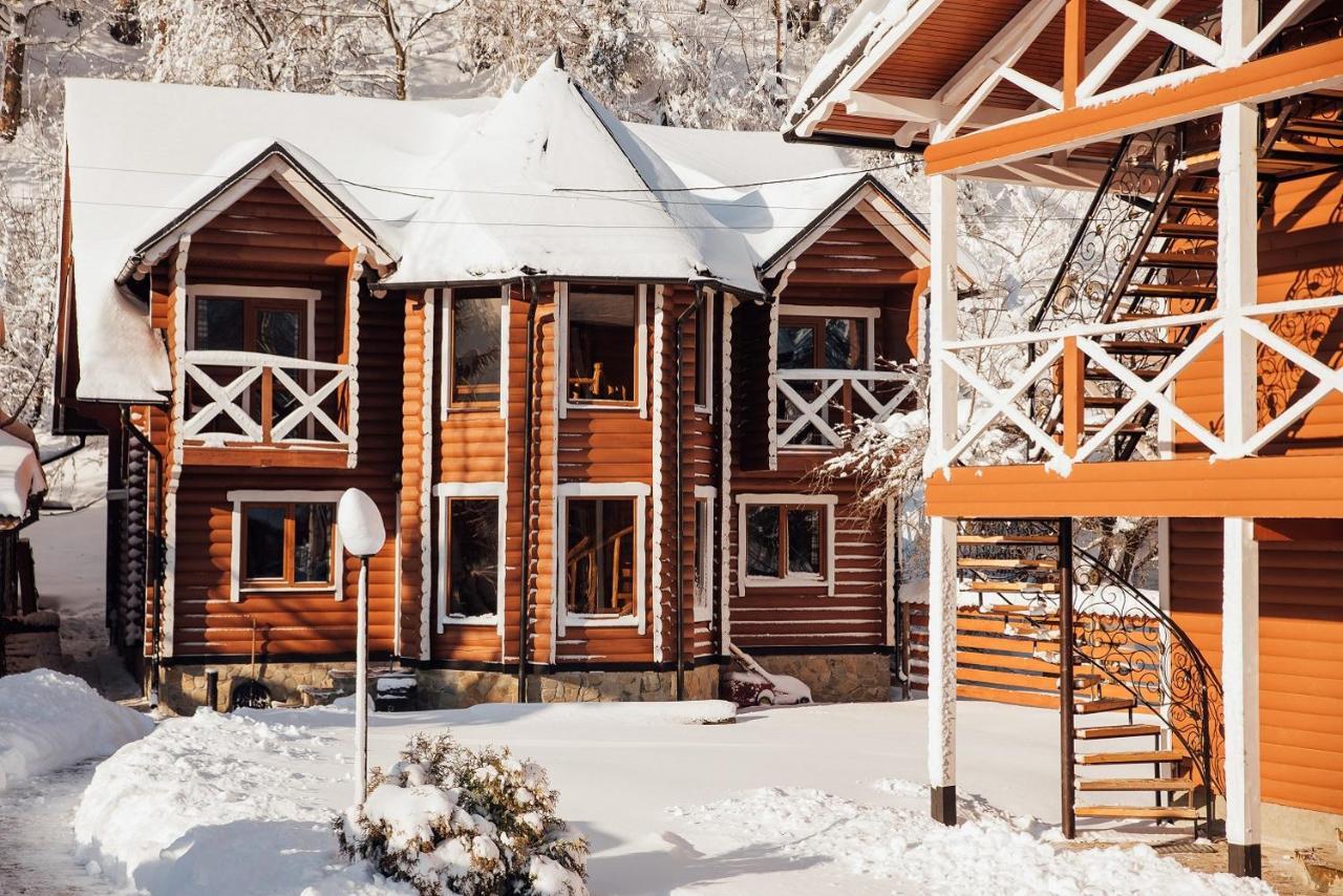 Gorycvit Hotel Verkhniy Yasenov Екстериор снимка