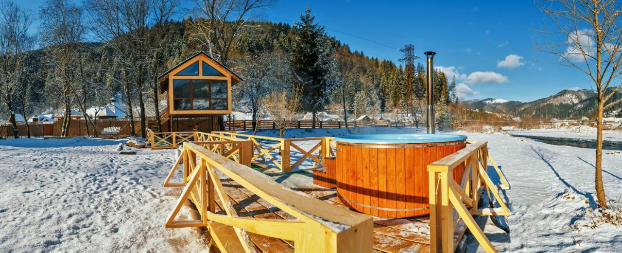 Gorycvit Hotel Verkhniy Yasenov Екстериор снимка
