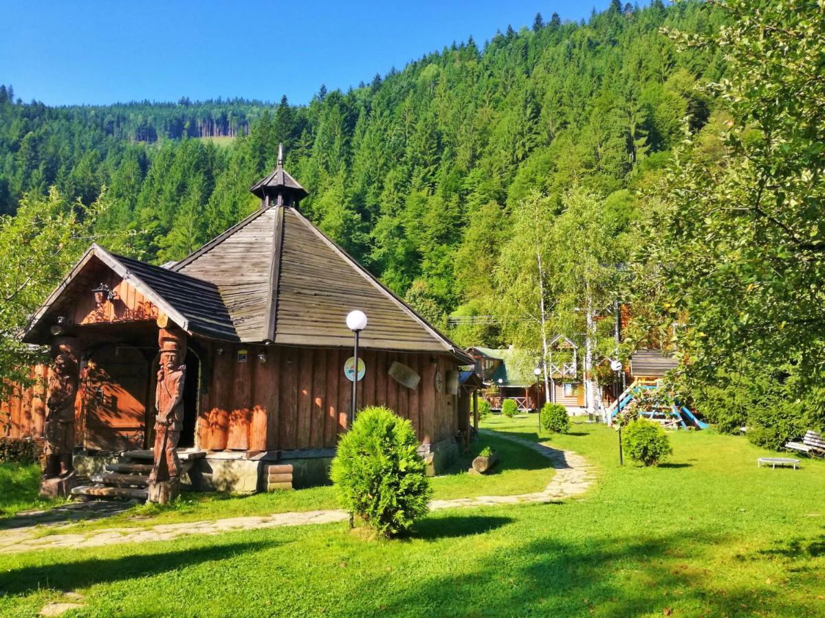 Gorycvit Hotel Verkhniy Yasenov Екстериор снимка