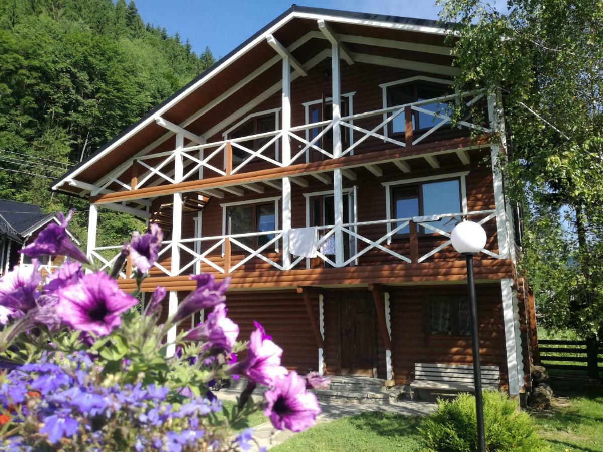 Gorycvit Hotel Verkhniy Yasenov Екстериор снимка
